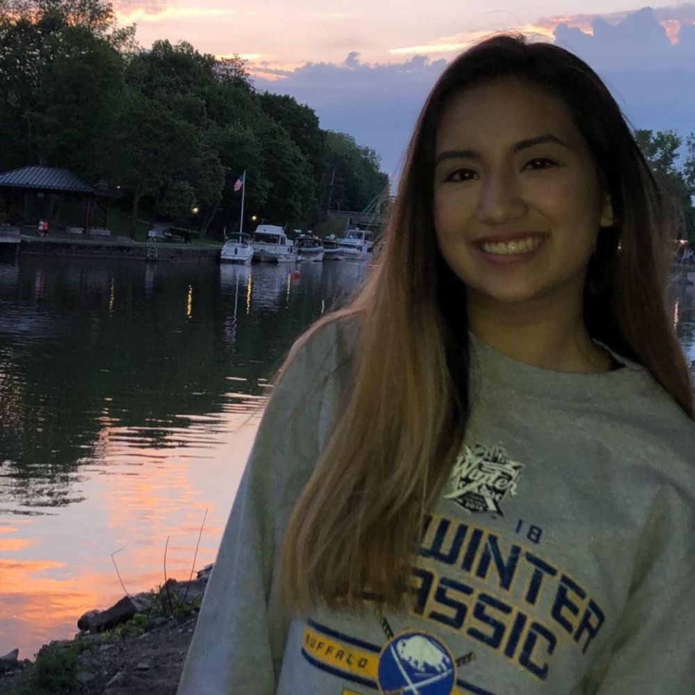 Meet your Posher, Abby